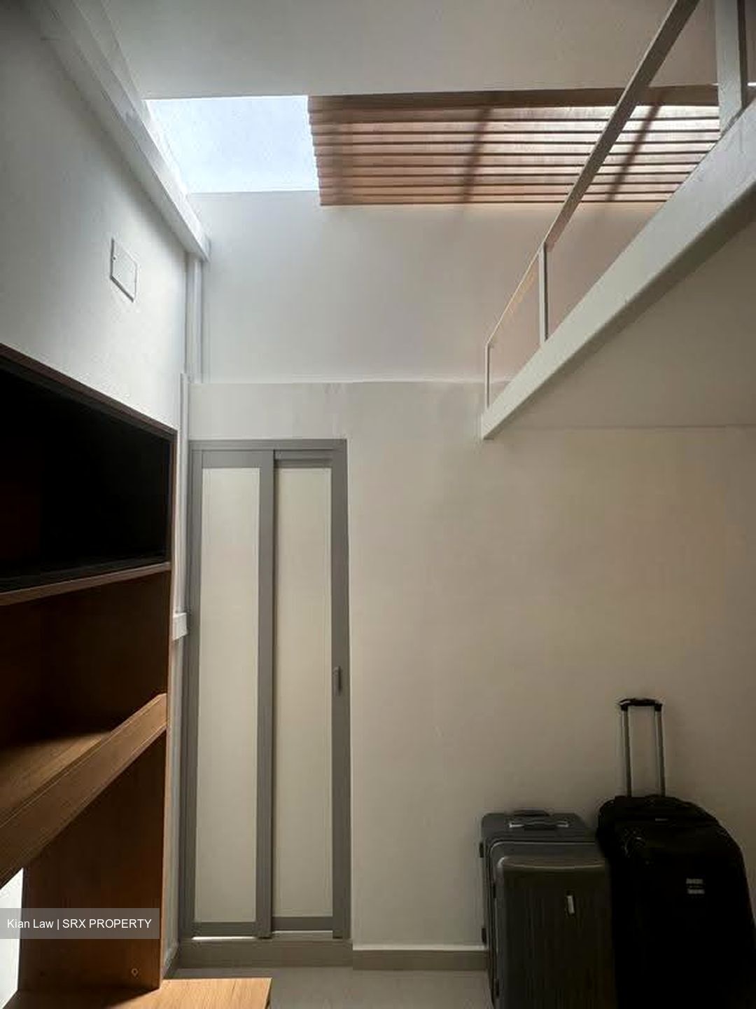Opera Estate (D15), Terrace #627406891